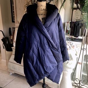 ♥️Down coat NWOT- Navy Blue♥️